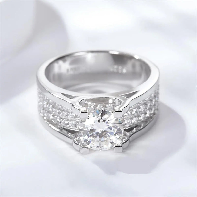 10K Gold 14K Gold 18K Gold Round Shaped Moissanite Couple & Round Ring for Men