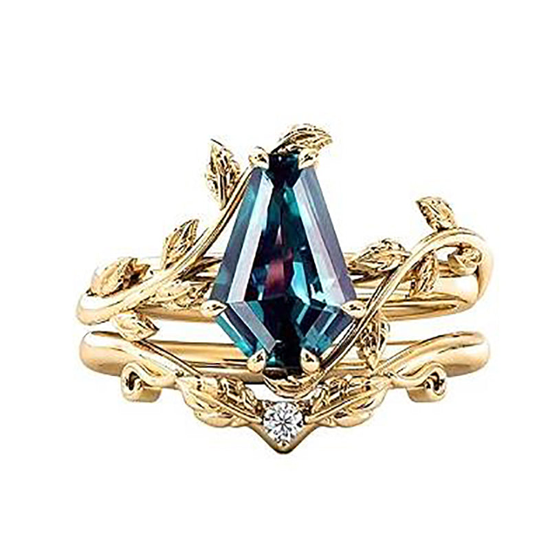 Sterling Silver Coffin Shap Vintage Gemstone Set Engagement Ring