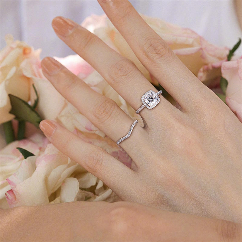 Sterling Silver Moissanite Wedding Ring Set for Women