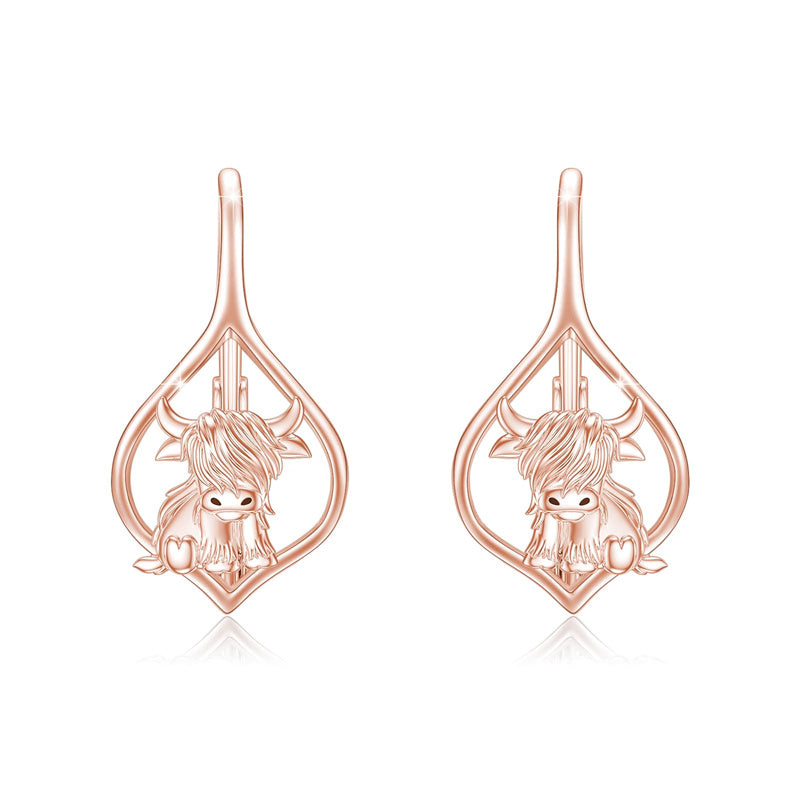 10K 14K 18K Solid Gold Highland Cow Leverback Earrings