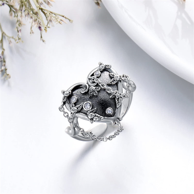 Sterling Silver Witch Heart Nature Ring