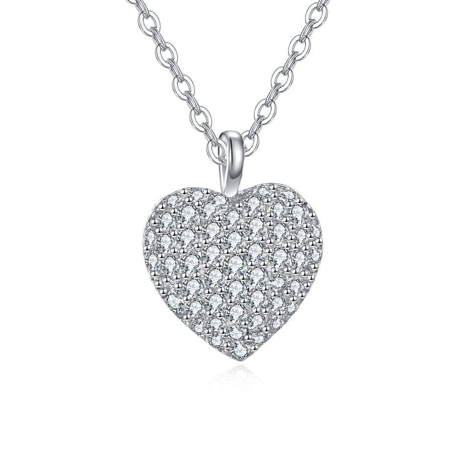 925 Sterling Silver Elegant Heart-shaped Zircon Pavé Pendant Necklace In Sterling Silver