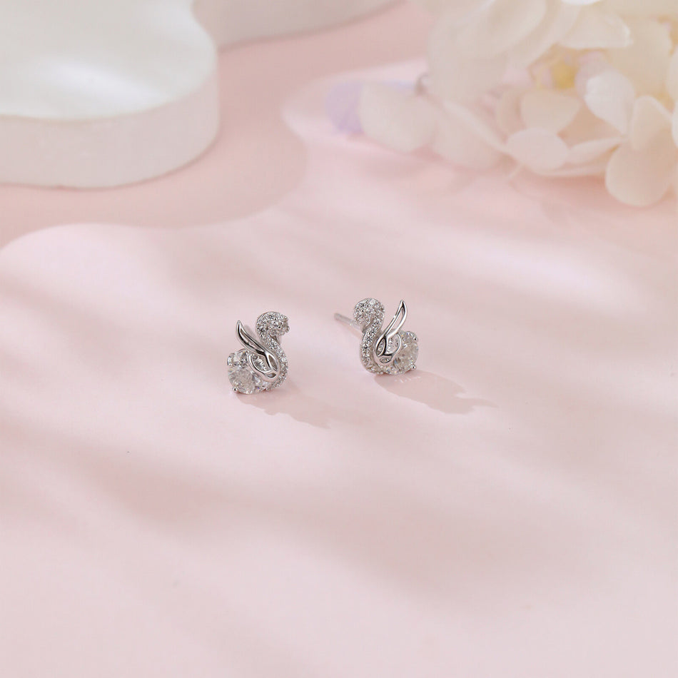 925 Sterling Silver Elegant Moissanite-studded Silver Earrings With Twisted Vine Design