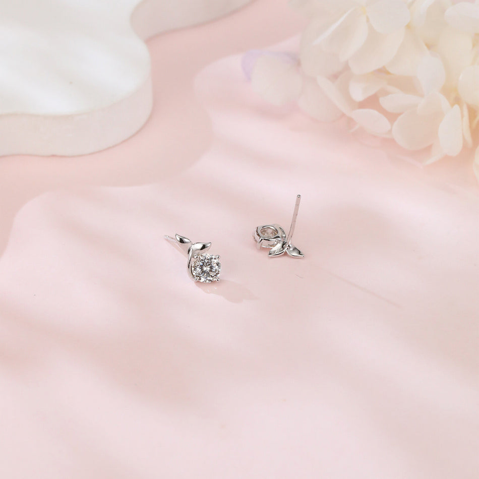 925 Sterling Silver Elegant Moissanite Stud Earrings With Silver Floral Design And Accent Gems