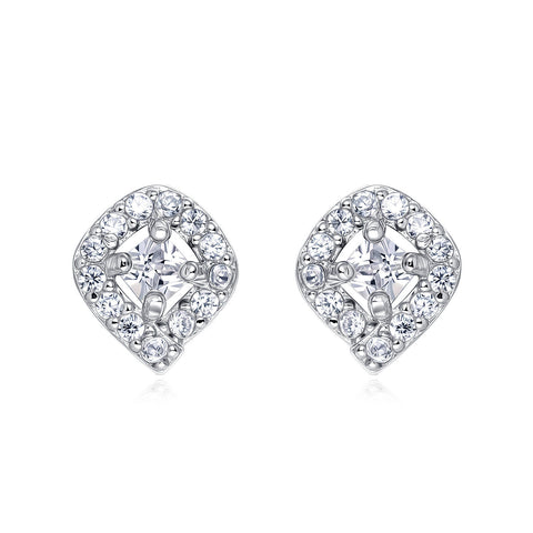 925 Sterling Silver Elegant Heart-shaped Zircon Stud Earrings With Symmetrical Halo Setting