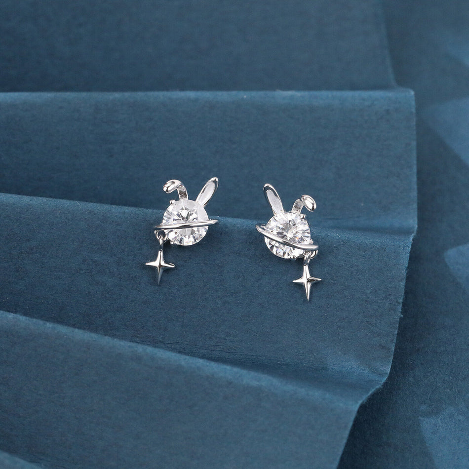 925 Sterling Silver Silver Bunny Earrings With Crystal Center And Star Charm
