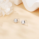 925 Sterling Silver Elegant Silver Stud Earrings With Sparkling Gemstone Accents ¨C Timeless Jewelry Piece