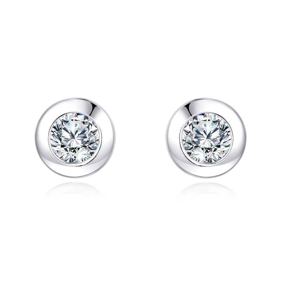925 Sterling Silver Elegant Silver Stud Earrings With Sparkling Gemstone Accents ¨C Timeless Jewelry Piece