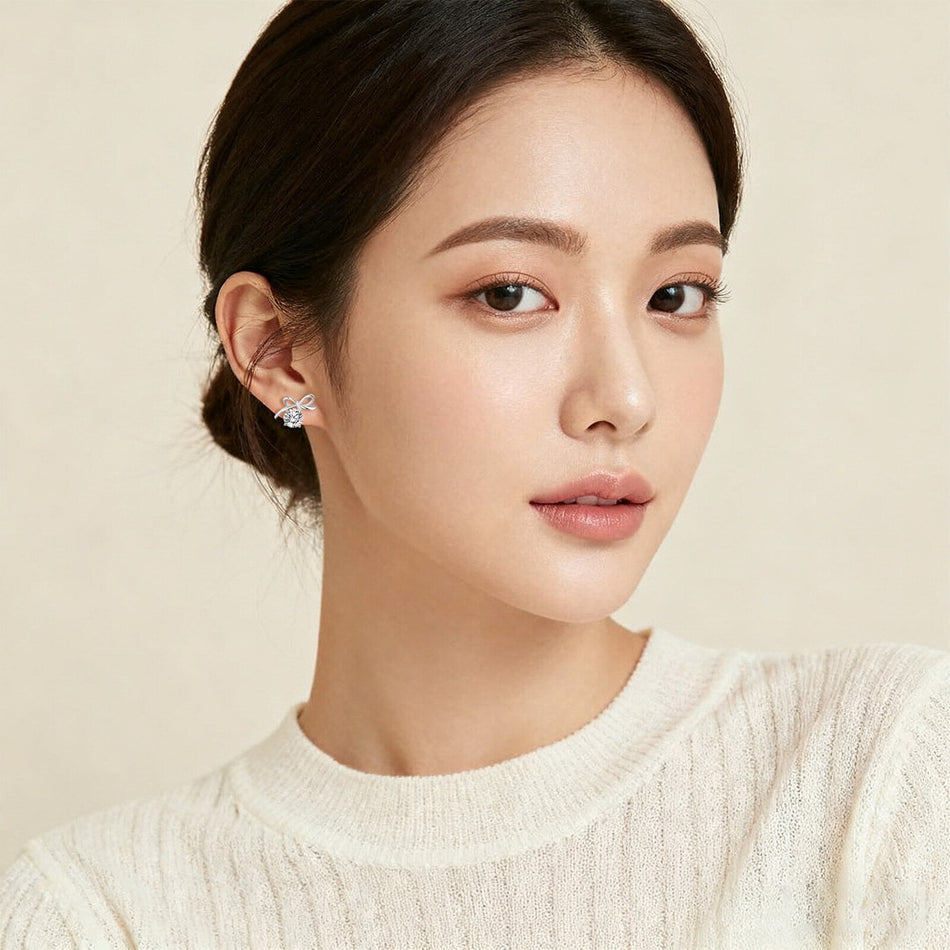 925 Sterling Silver Elegant Silver Bow Earrings With Sparkling Central Stones