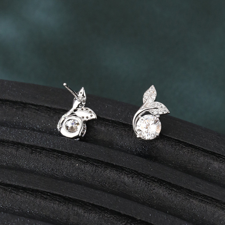 925 Sterling Silver Elegant Moissanite Leaf Earrings In Sterling Silver With Sparkling Accents