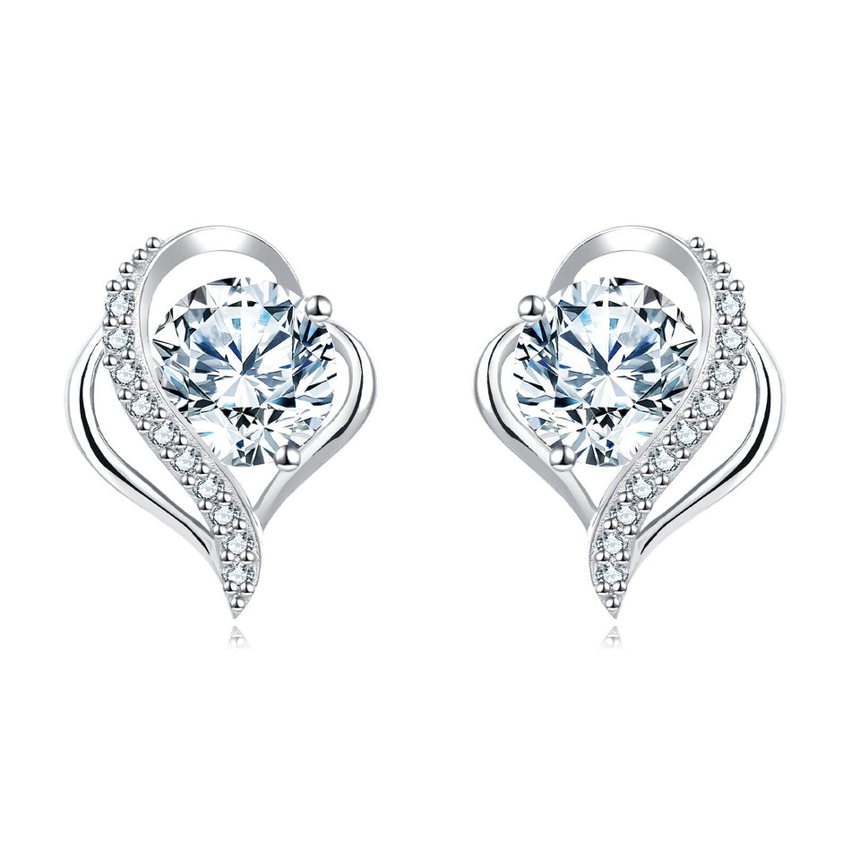 925 Sterling Silver Elegant Heart-shaped Moissanite Earrings