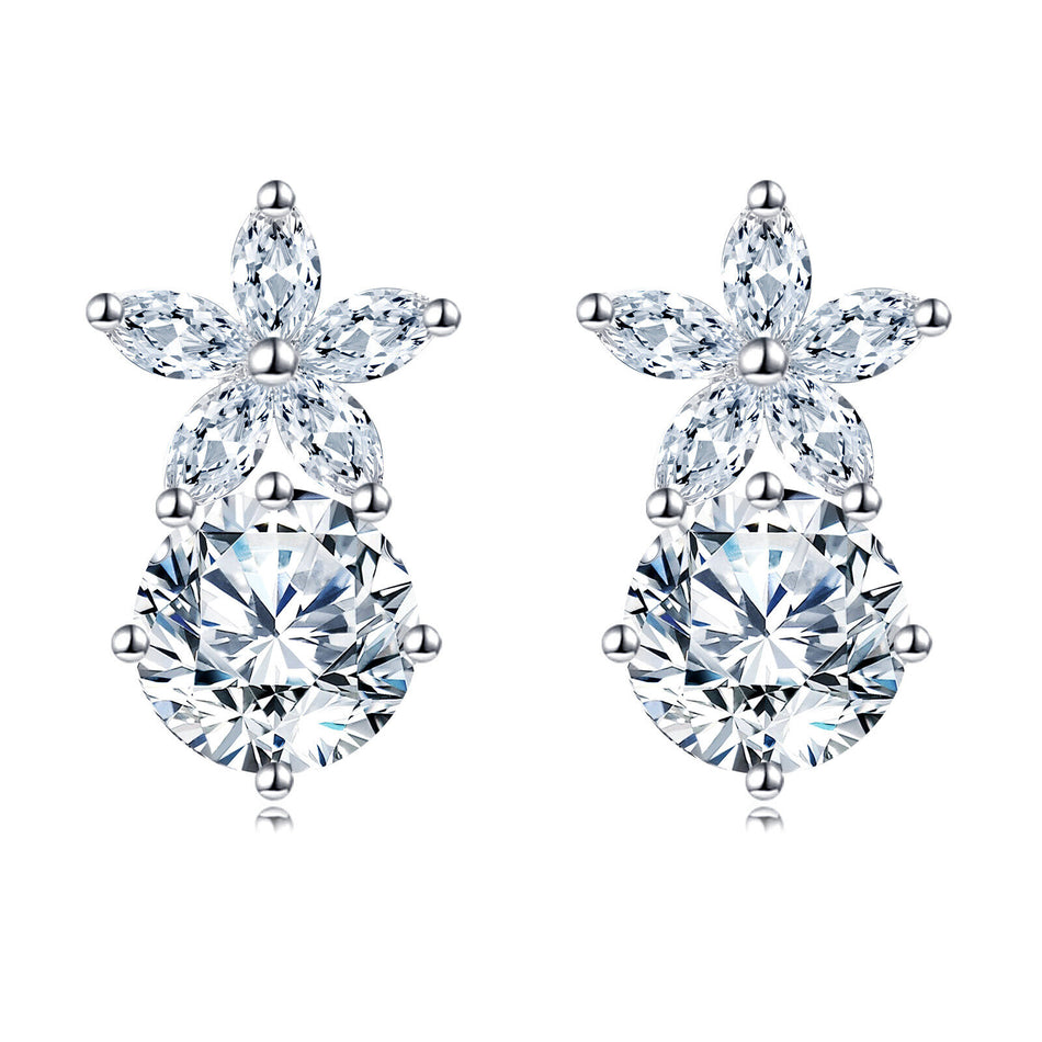 925 Sterling Silver Elegant Floral Moissanite Stud Earrings