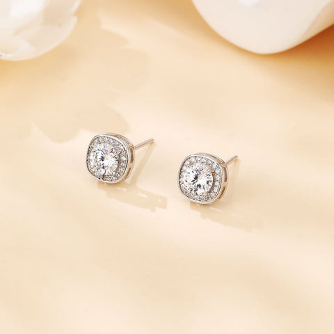 925 Sterling Silver Elegant Moissanite Halo Stud Earrings In Silver Setting