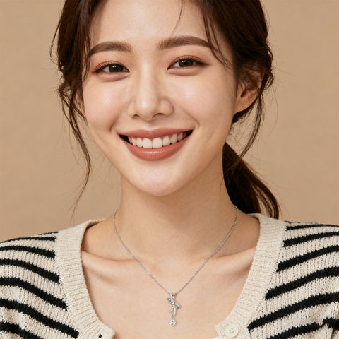 925 Sterling Silver Sparkling Moissanite Bow Pendant Necklace