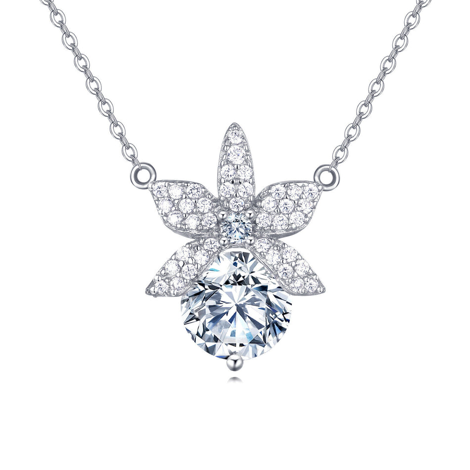 925 Sterling Silver Elegant Silver Flower Necklace With Moissanite Accent: Timeless Beauty For Any Occasion