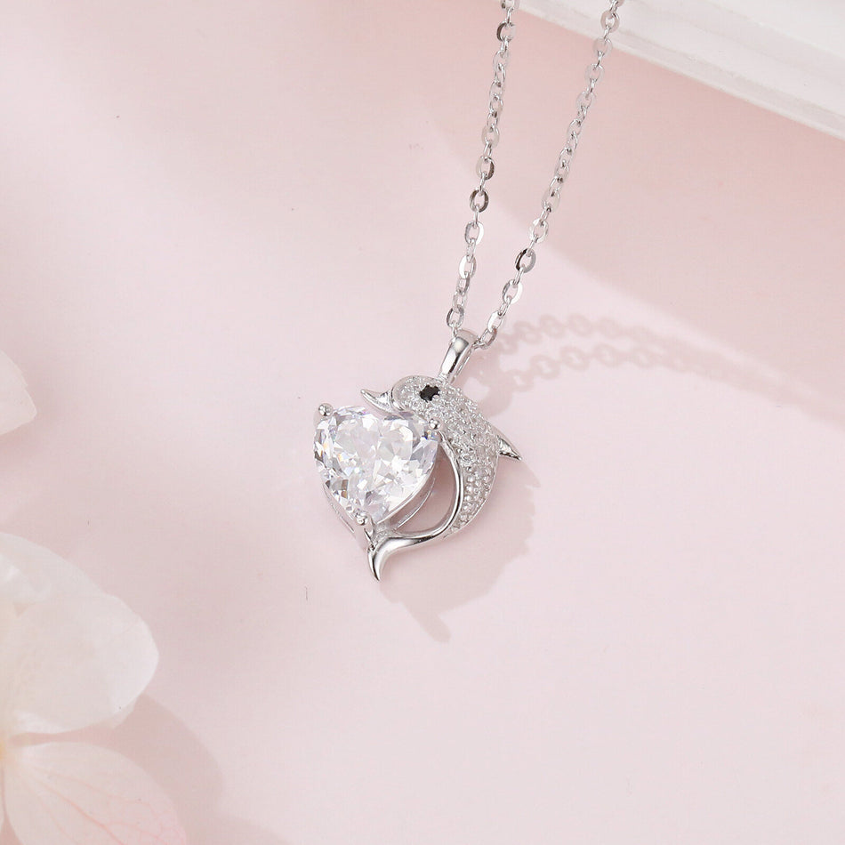 925 Sterling Silver Elegant Dolphin Heart-shaped Zircon Pendant Necklace