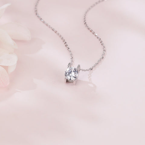 925 Sterling Silver Elegant Solitaire Zircon Pendant Necklace In Plated with White Gold