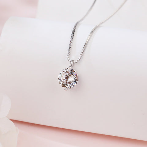 925 Sterling Silver Elegant Solitaire Moissanite Pendant Necklace In Sterling Silver
