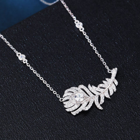 925 Sterling Silver Zircon-encrusted Feather Pendant Necklace