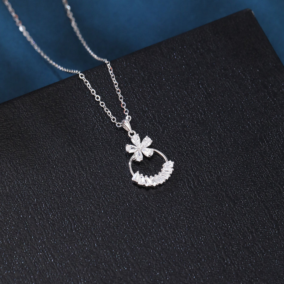 925 Sterling Silver Elegant Zircon Flower Pendant Necklace With Silver Chain