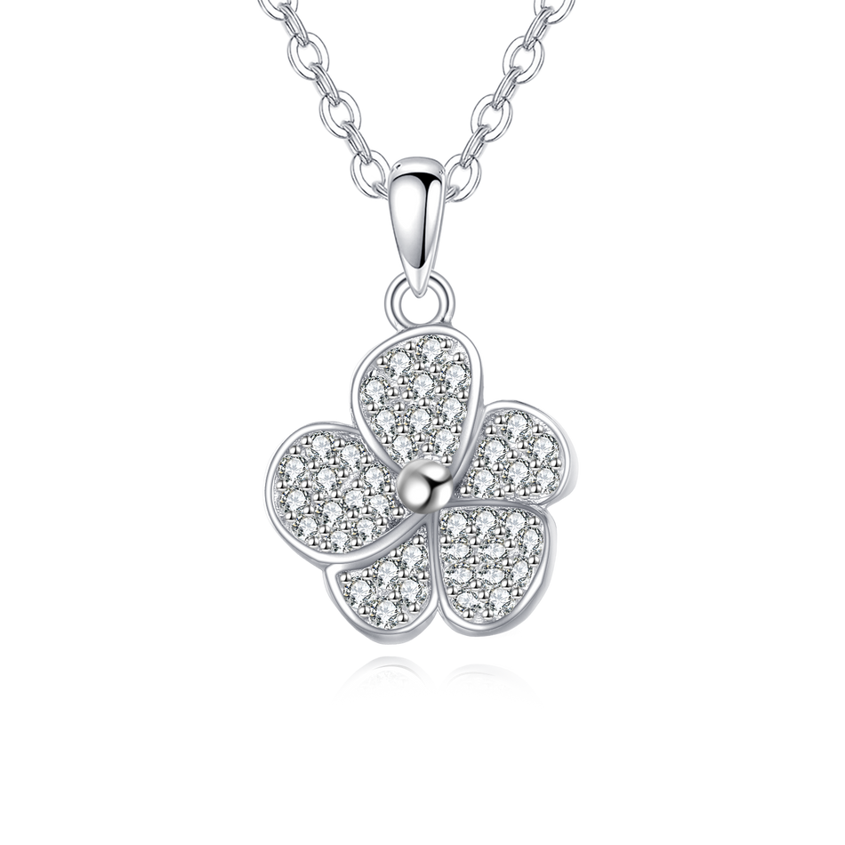 925 Sterling Silver Elegant Silver Zircon Four-leaf Clover Pendant Necklace