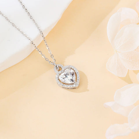 925 Sterling Silver Elegant Heart-shaped Moissanite Pendant Necklace With Sparkling Accents