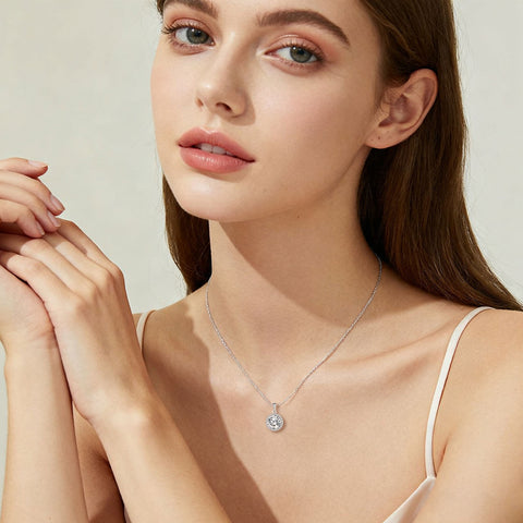 925 Sterling Silver Elegant Moissanite Halo Pendant Necklace: Timeless Luxury In Precious Metals